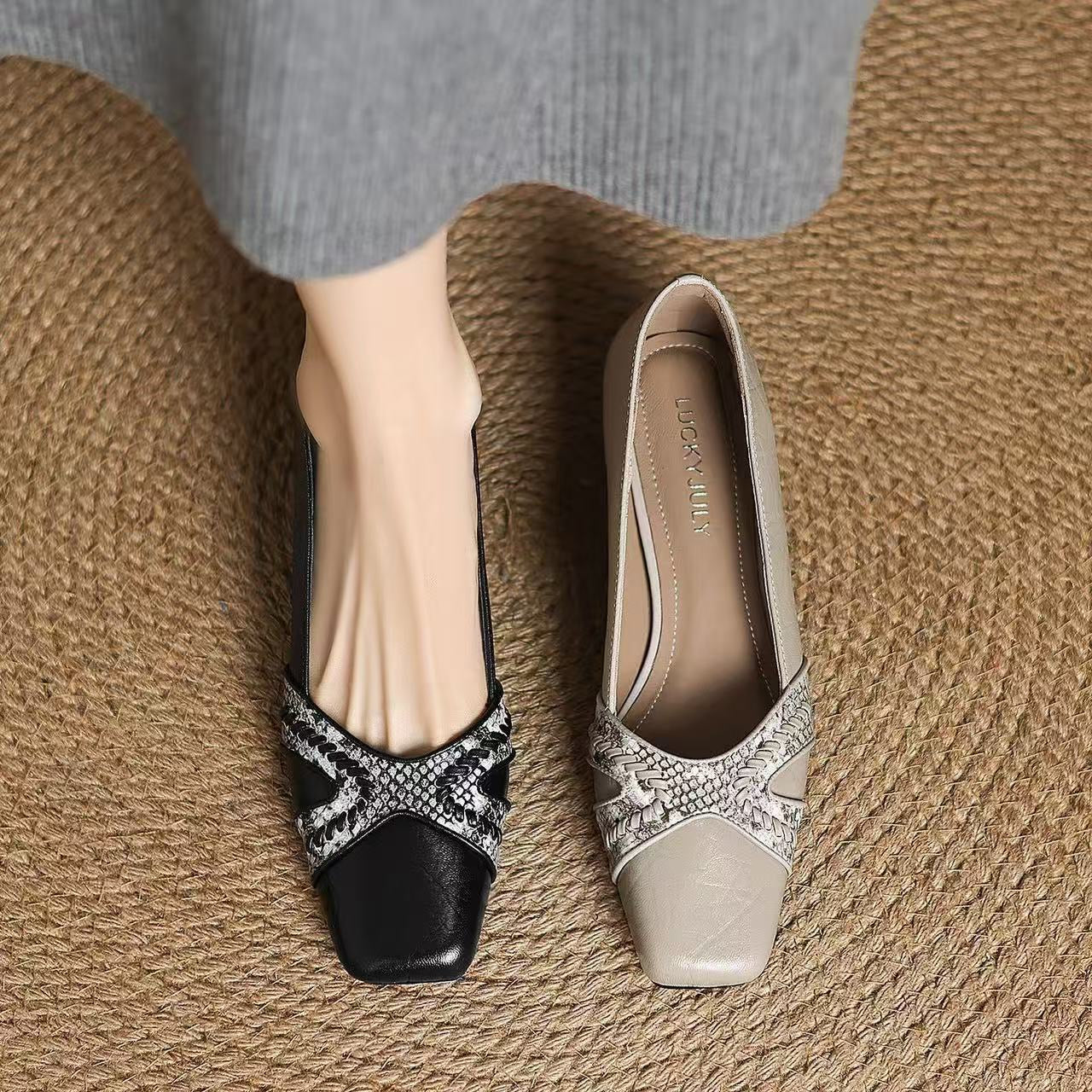 3579 Fashion Pumps