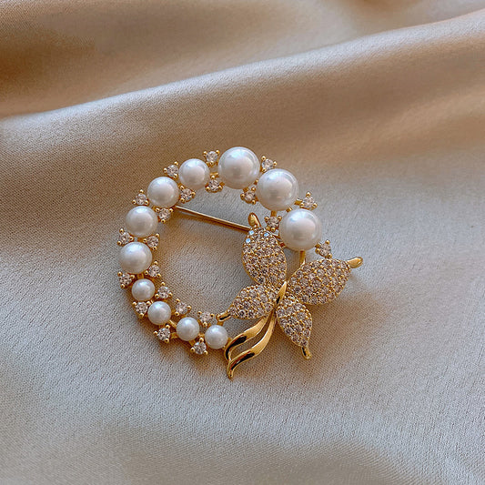 2822Fashion brooch