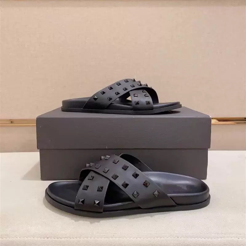 4705 rivet slippers