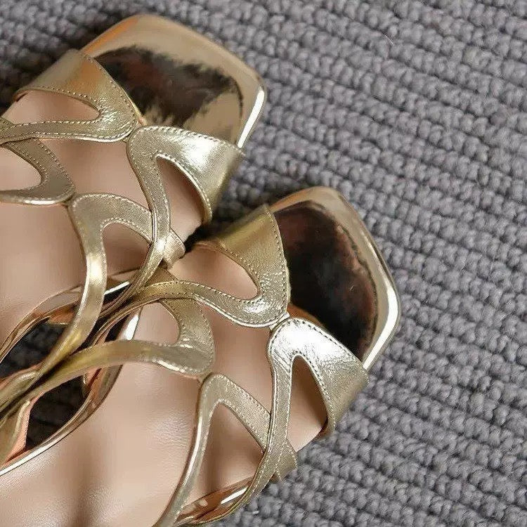 4864New high heels