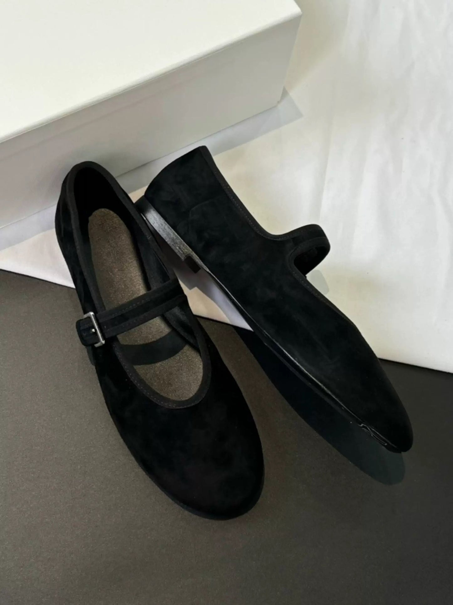 4246 genuine leather women flats
