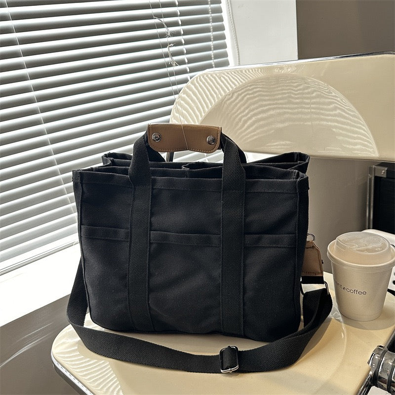 3909 Spacious canvas tote bag