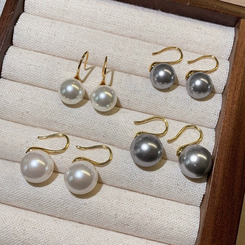 M356Women's earrings