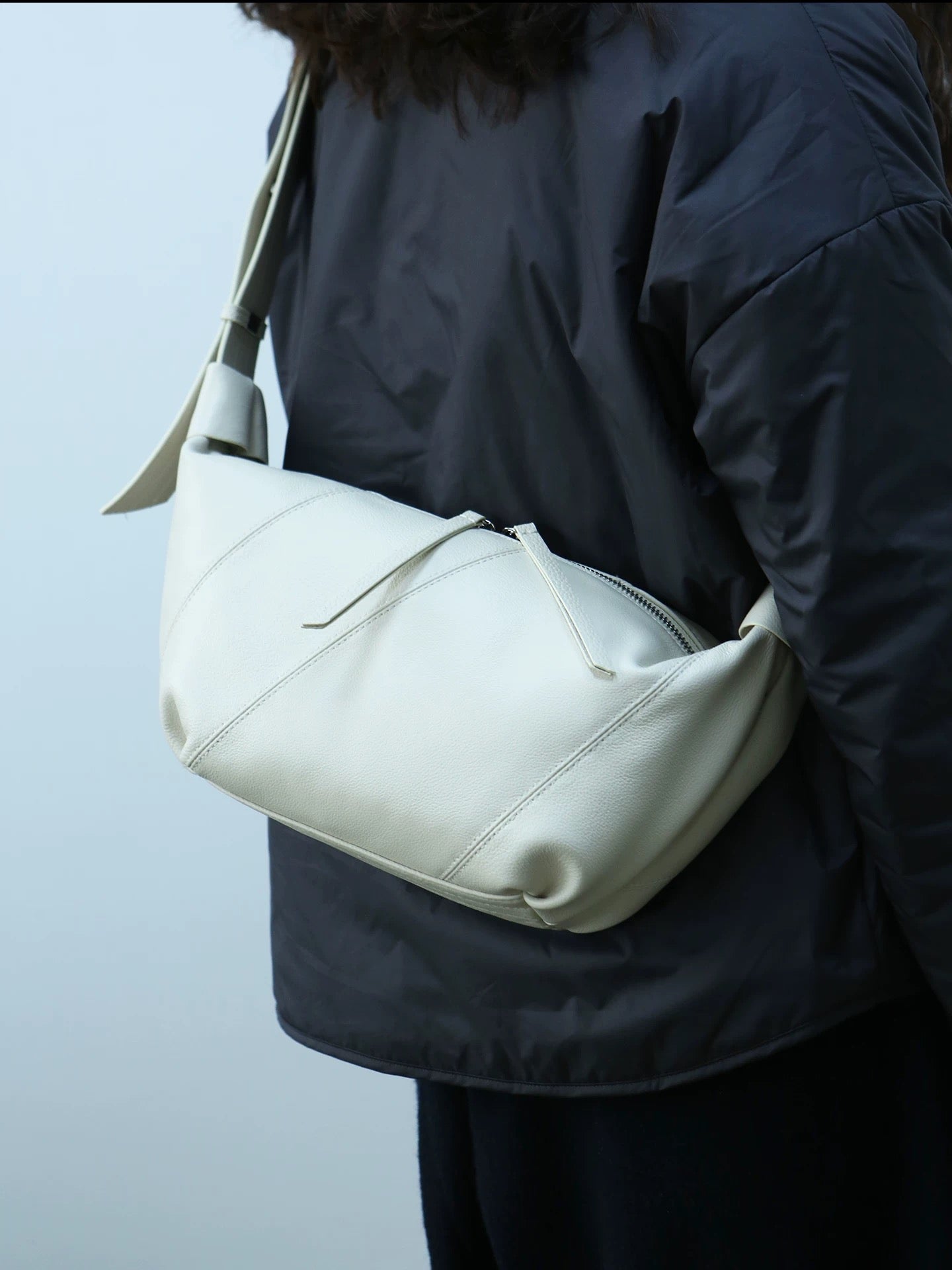 4408 genuine leather crossbody bag