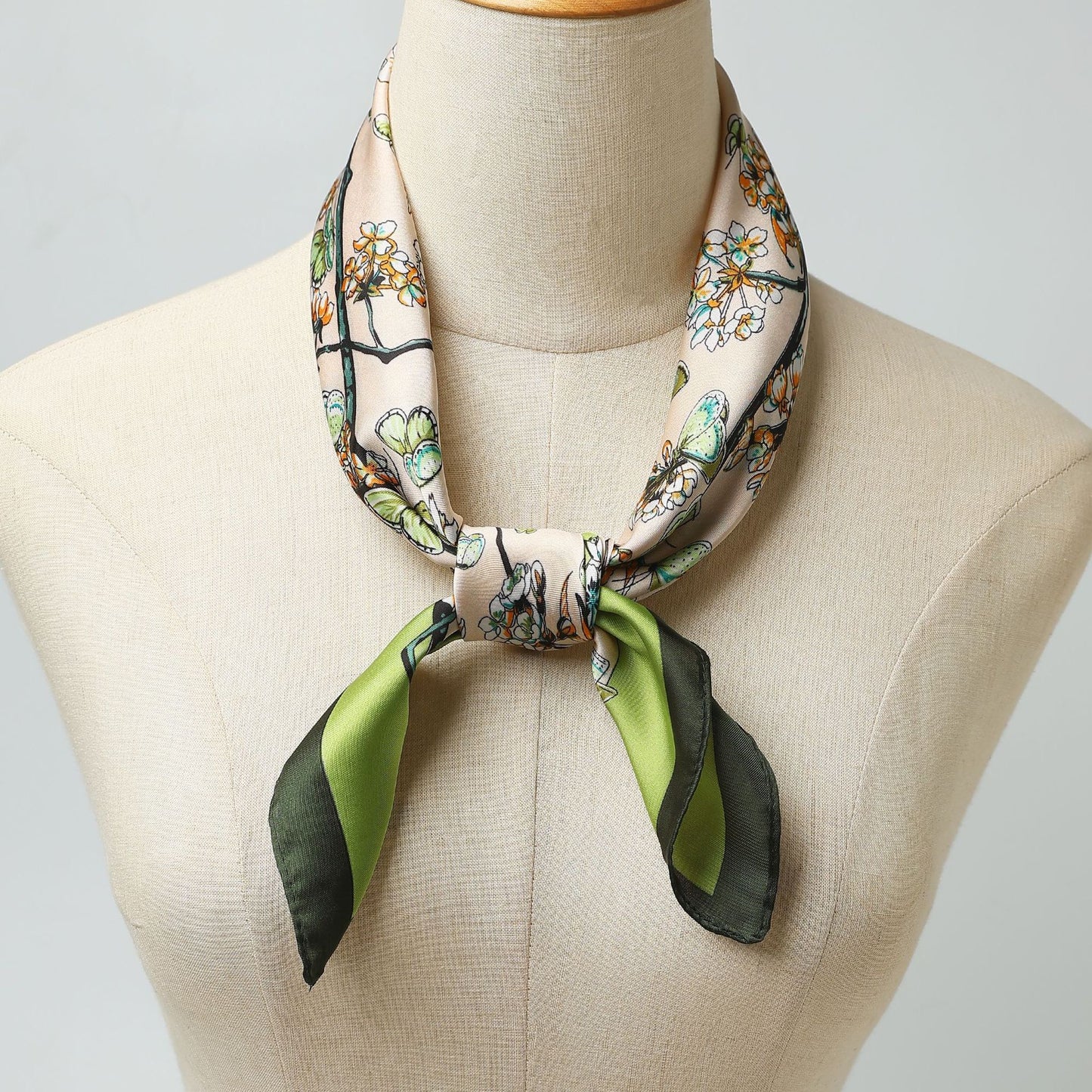 3828 Large Square Scarf