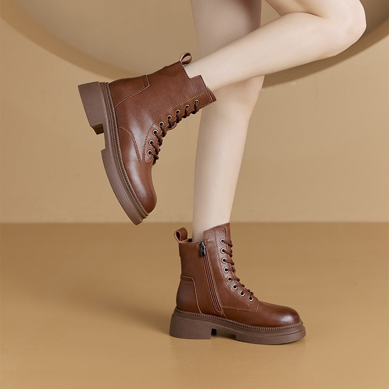 M372 Classic Dr. Martens