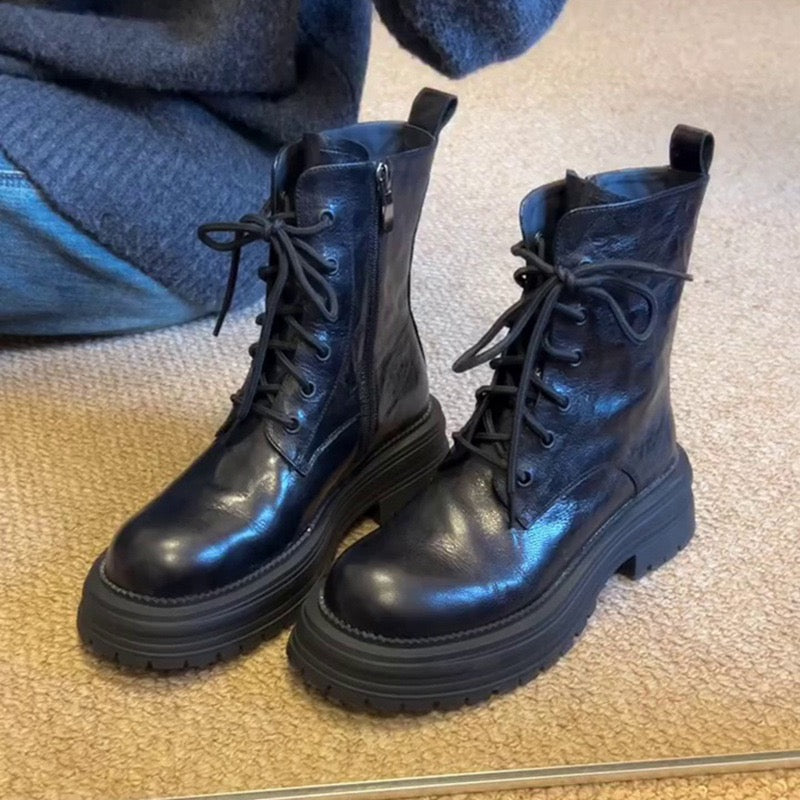 4267 Fashionable Platform Martin Boots