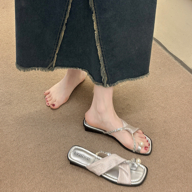 3918Women’s slippers