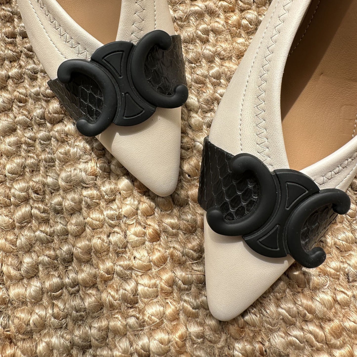 3183 Women's Fashion Flats
