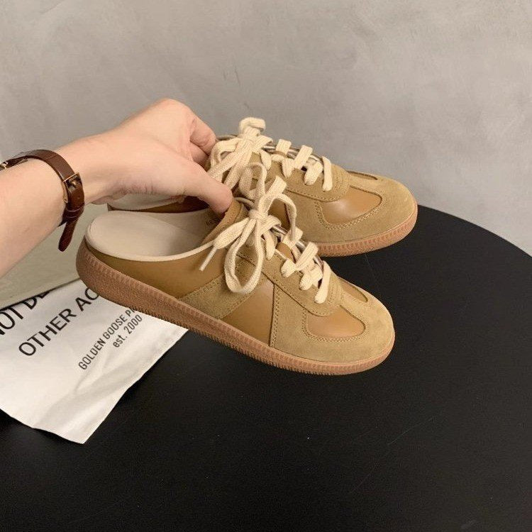 4194 Vintage Closed-Toe Mule Slip-On Flats