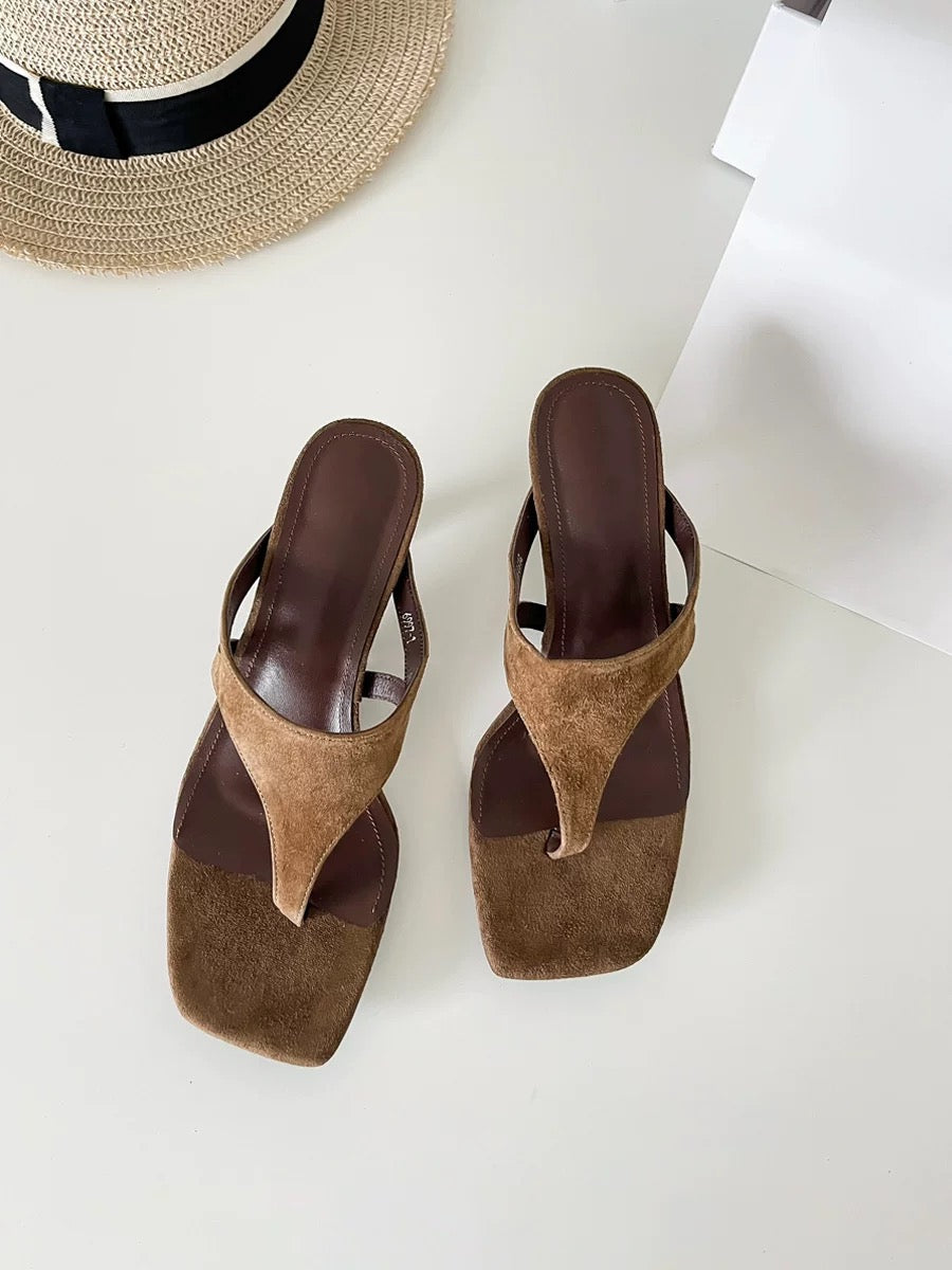4479 women flip flops