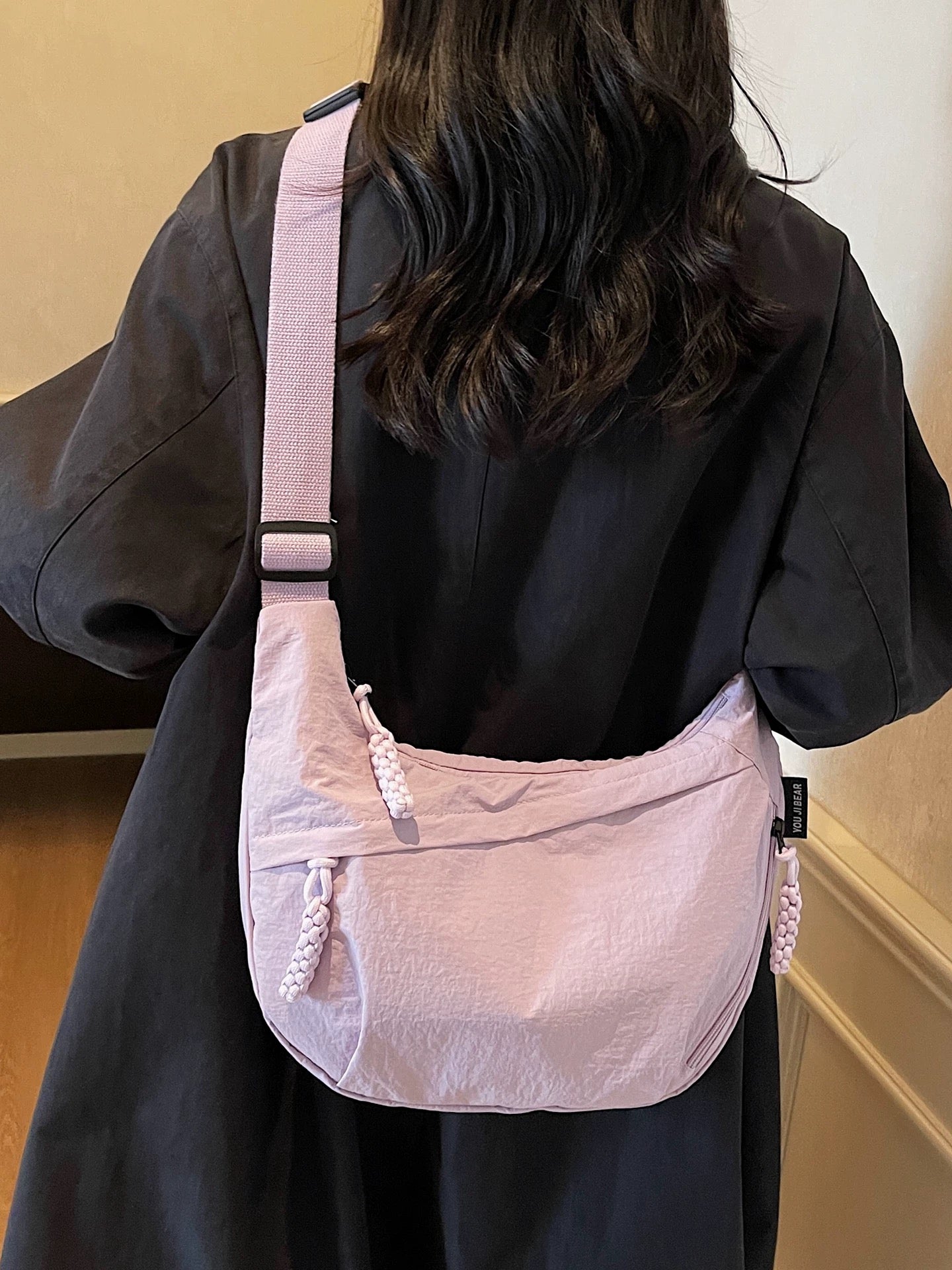 4537 nylon crossbody bag