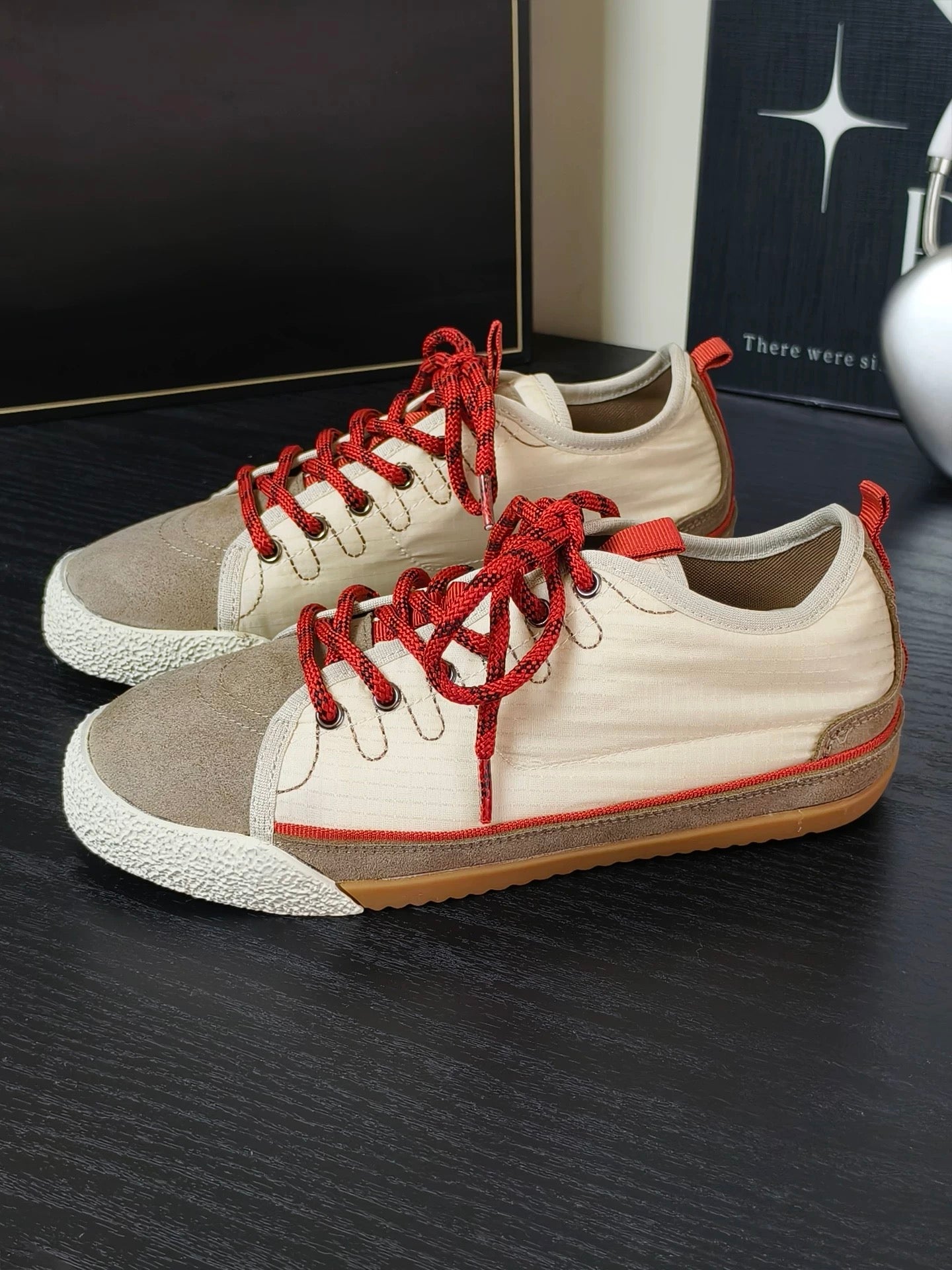 4590 genuine leather casual sneaker