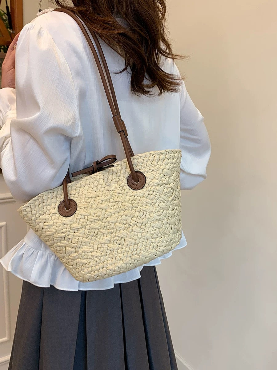 4513 straw handbag