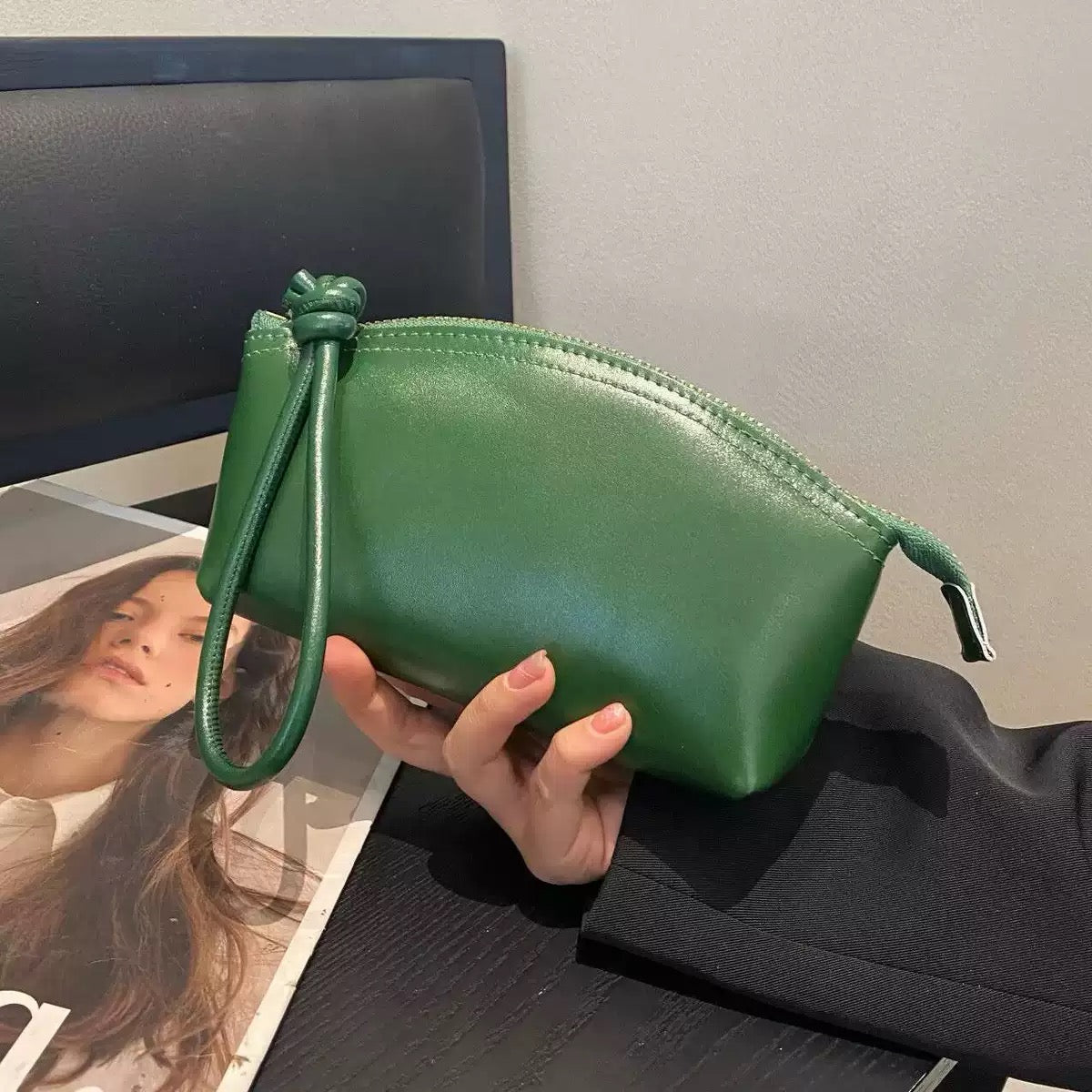 4854Real leather handbag