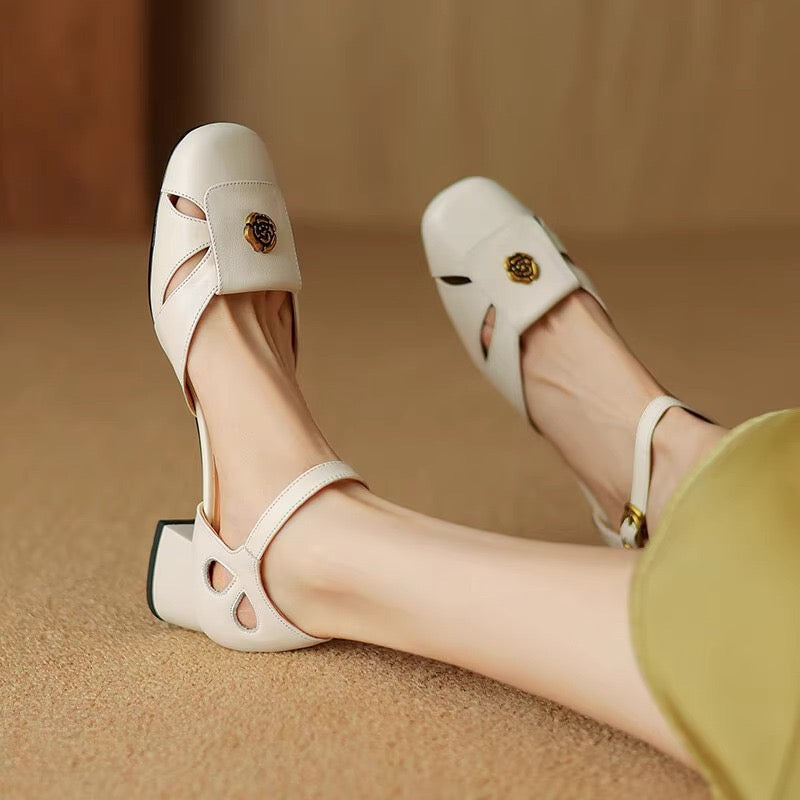3718 Women's Closed-Toe Wedge Sandals