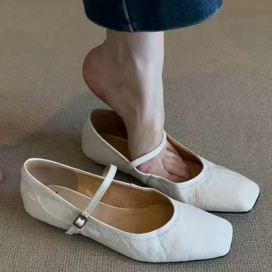5014New leather shoes