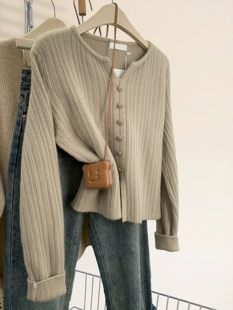3279 Woolen Sweater