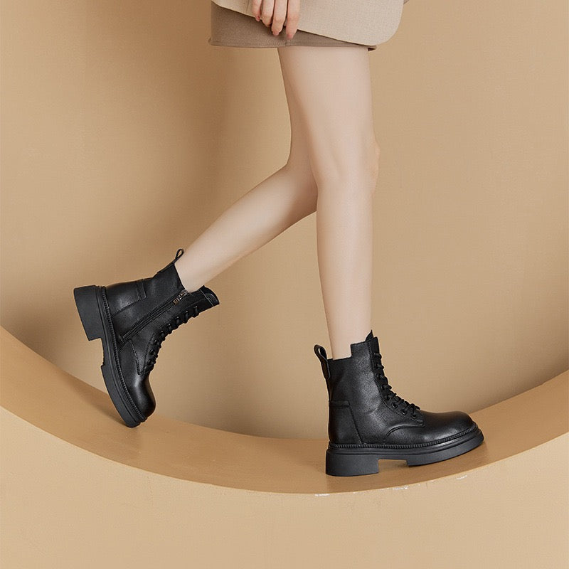 M372 Classic Dr. Martens