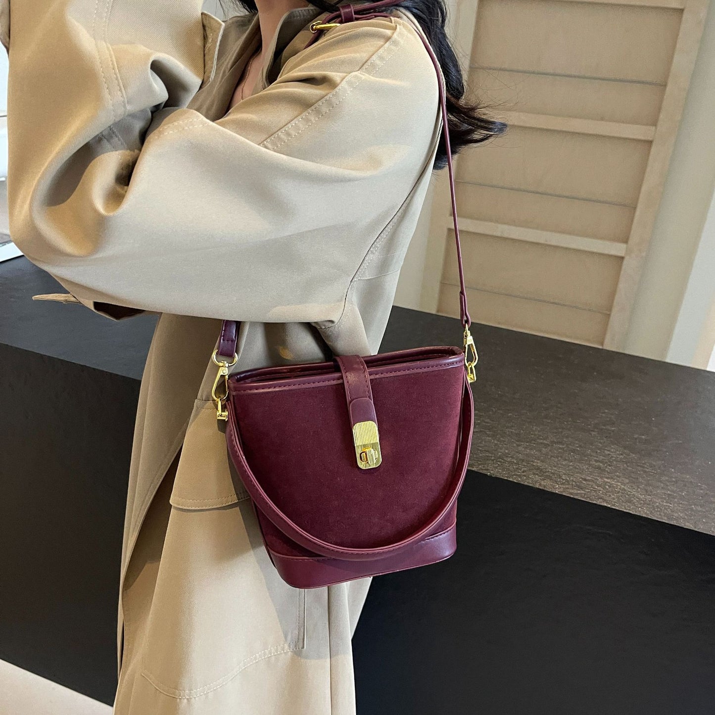 3384New crossbody bag