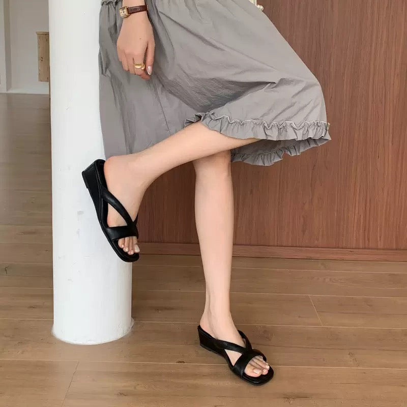 4409 summer slippers