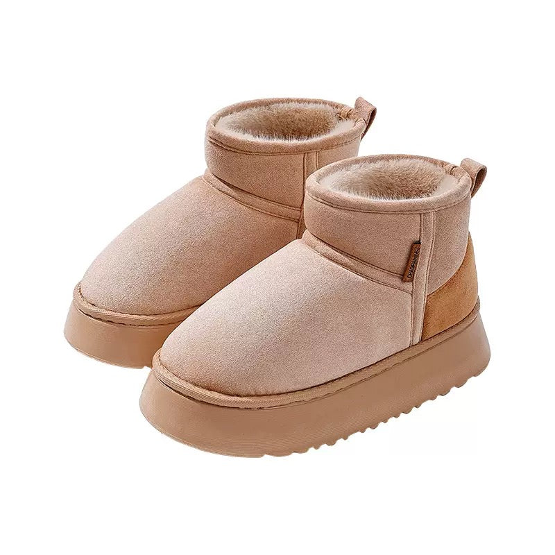 4218Classic snow boots