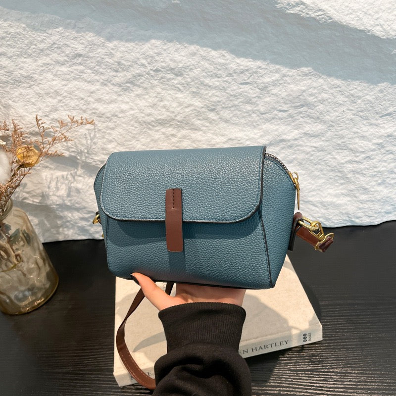 3560 Women's Convertible Bag