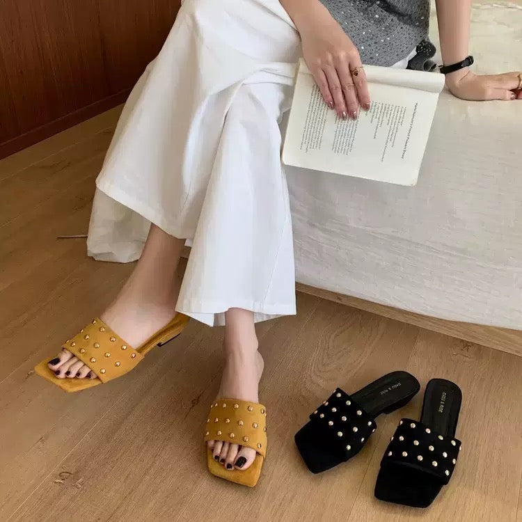 4728rivet slippers