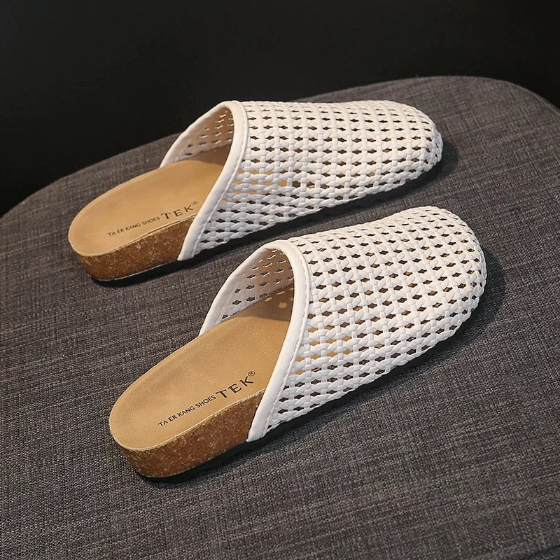 4770 mesh sandals
