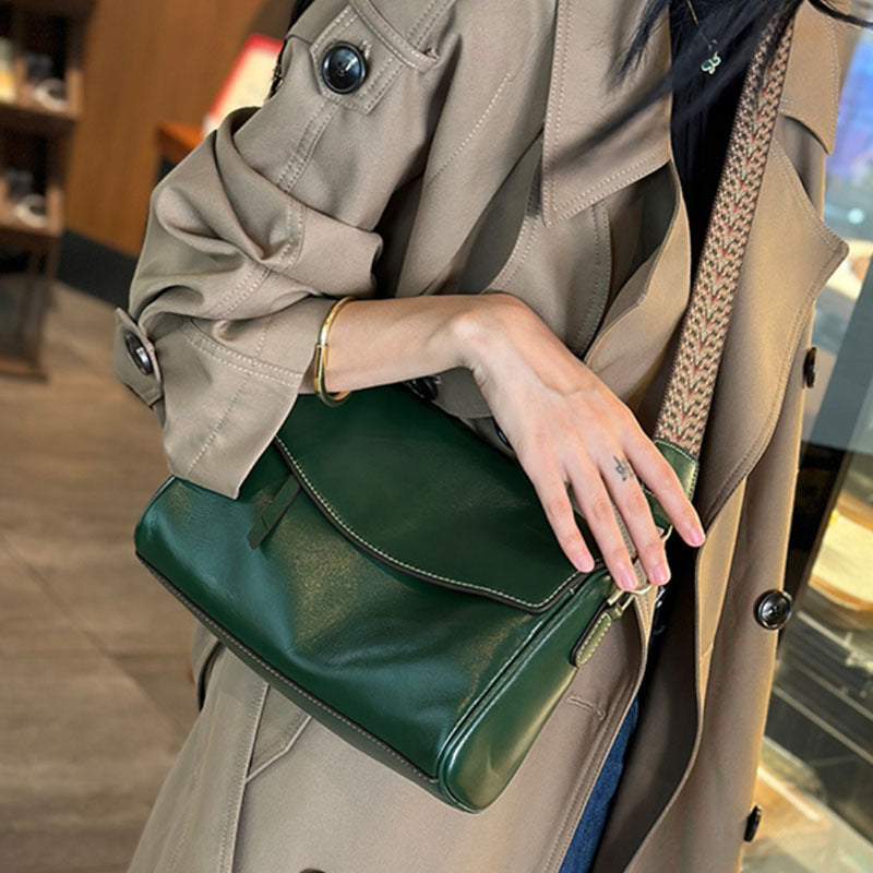 2863New crossbody bag