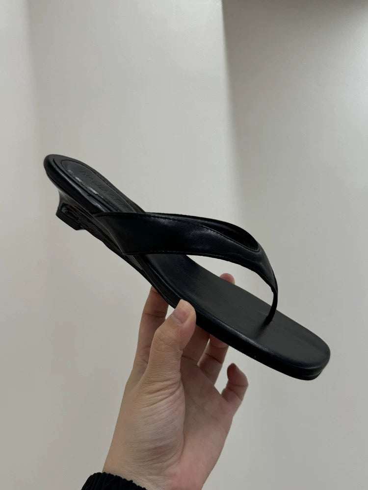 4621 summer flip flops