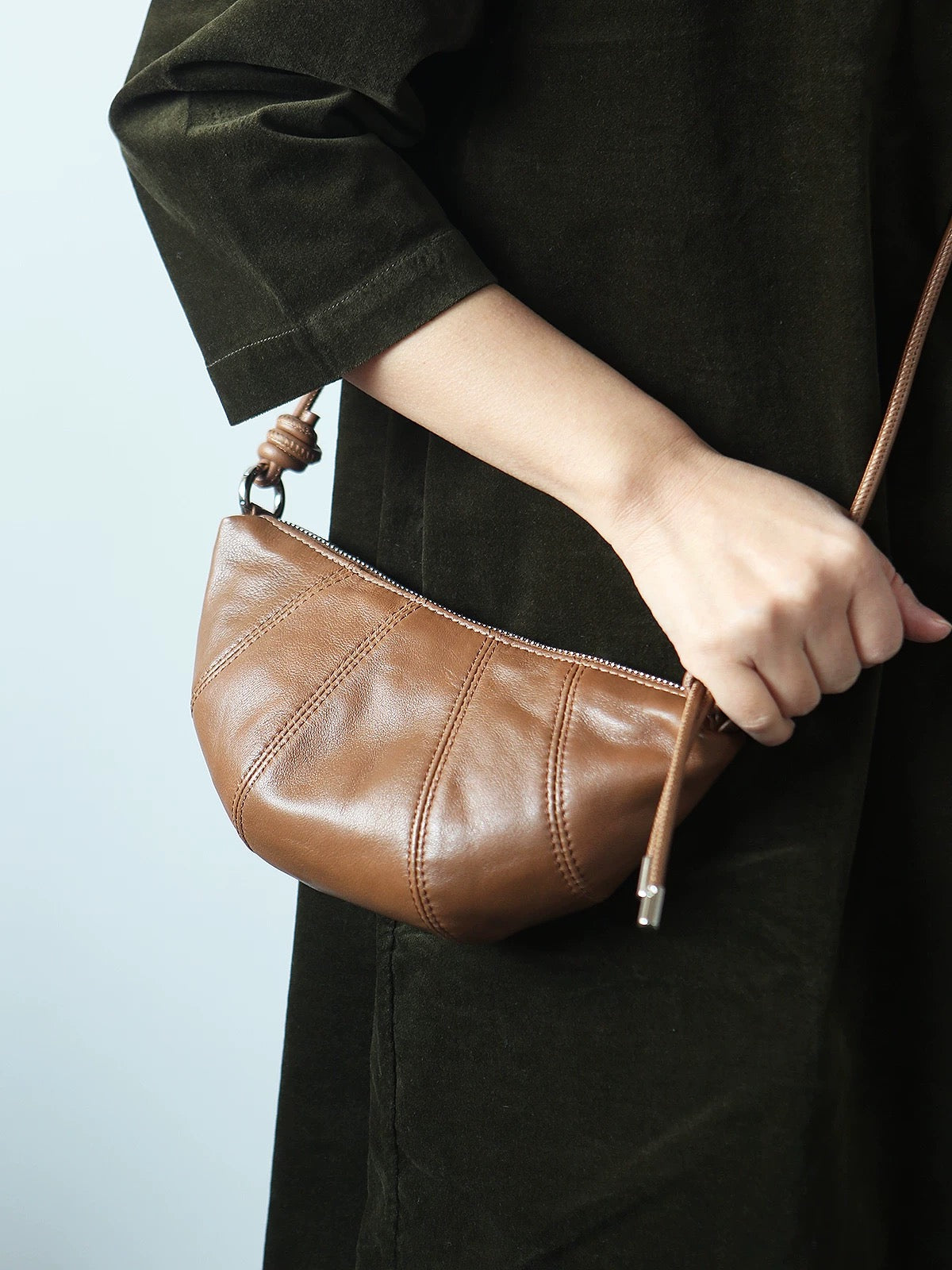 4394 genuine leather women crossbody bag