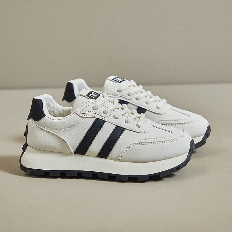 4048 Fashion Casual Sneakers