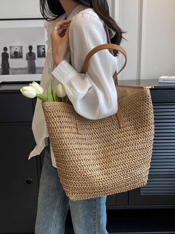 4268 Women's woven bag