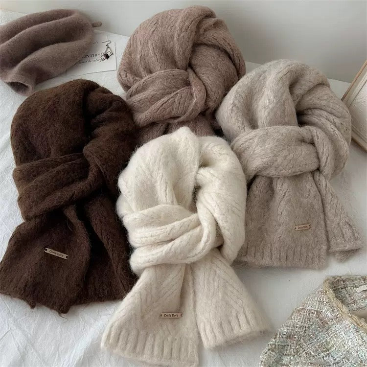 5174Women's scarves