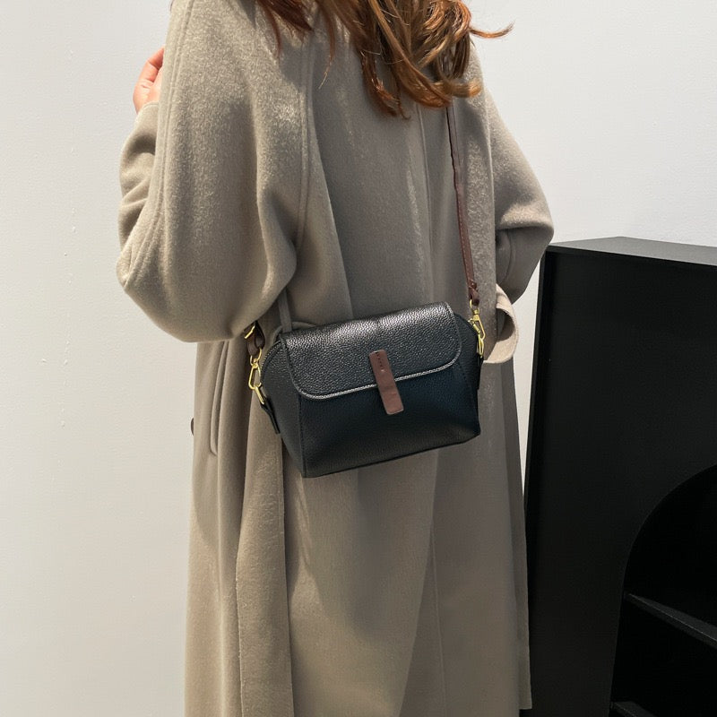 3560 Women's Convertible Bag