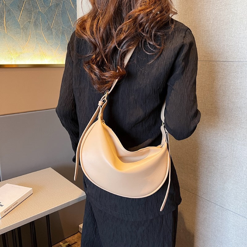 3401 Crossbody Bag