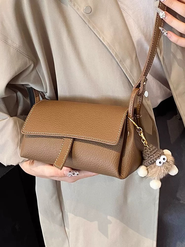 4698 genuine leather flap bag