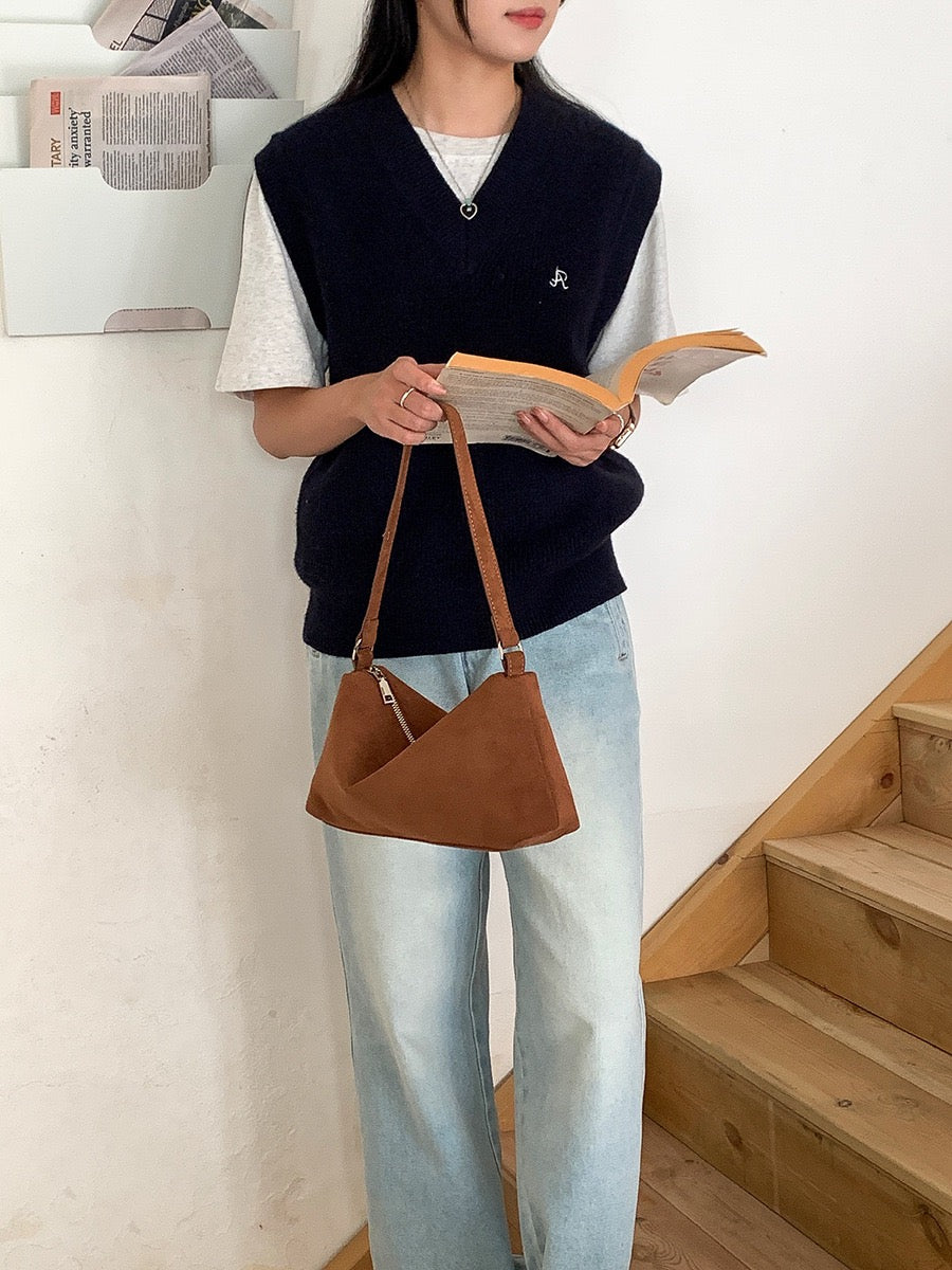 4036 Designer underarm bag