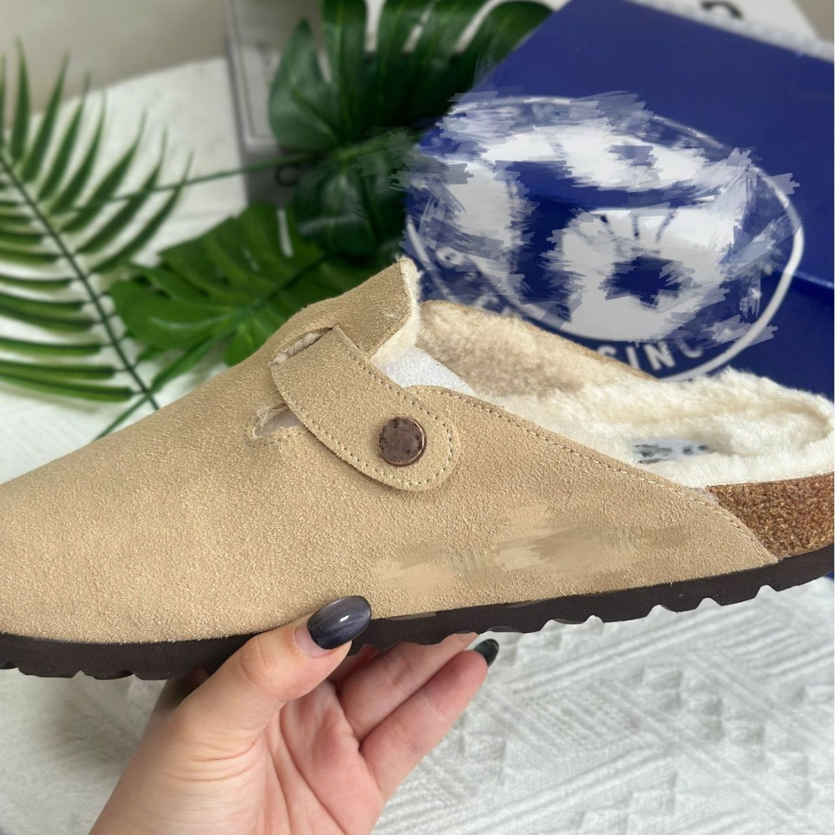 3741 Fashionable fleece-lined slippers