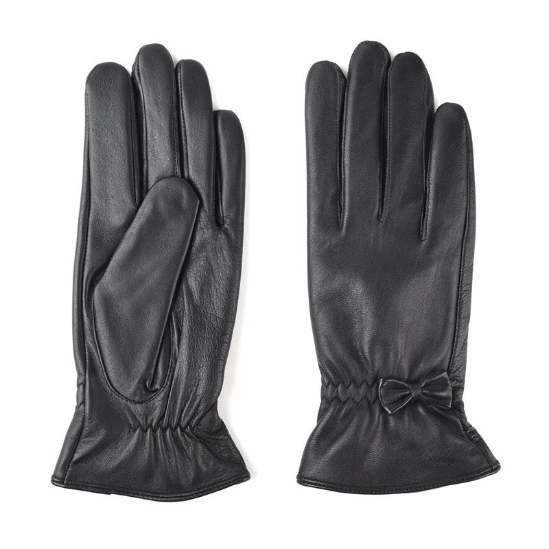 3461 Designer gloves