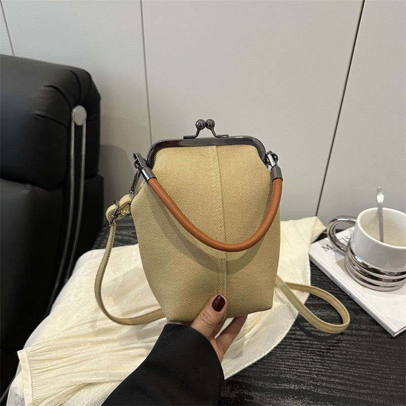 3919 Luxury Casual Tote Bag