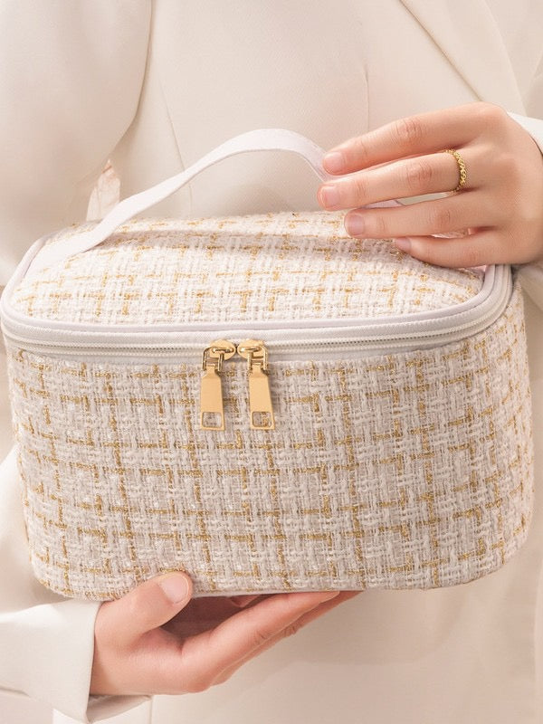 3521 Cosmetic Bag