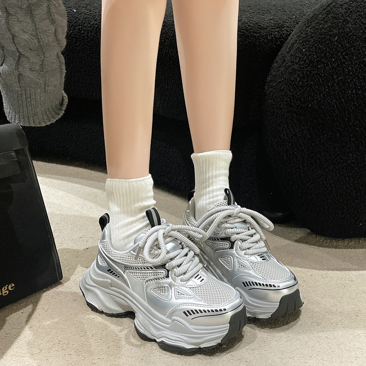 3833 Fashionable Women's Shoes