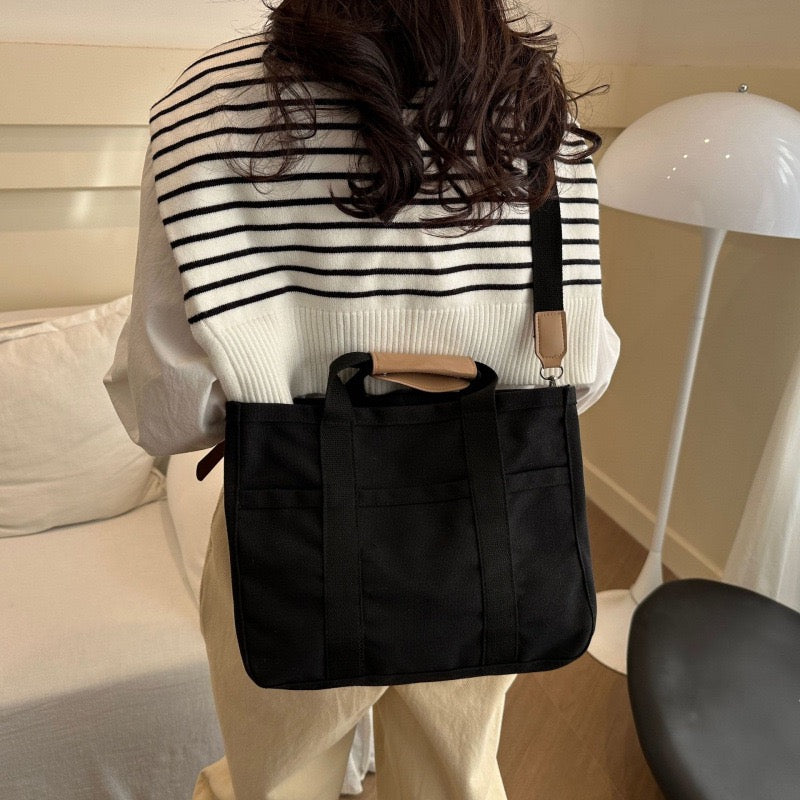 3909 Spacious canvas tote bag