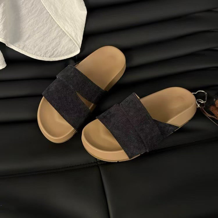 4418 Fashion women's slippers