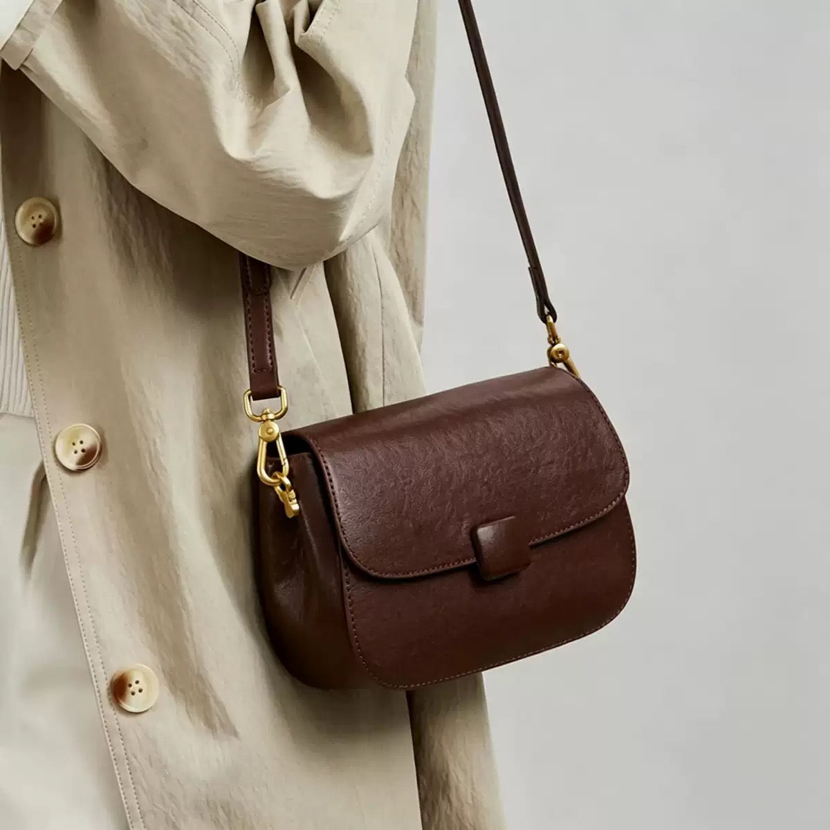 4913New women's crossbody bag