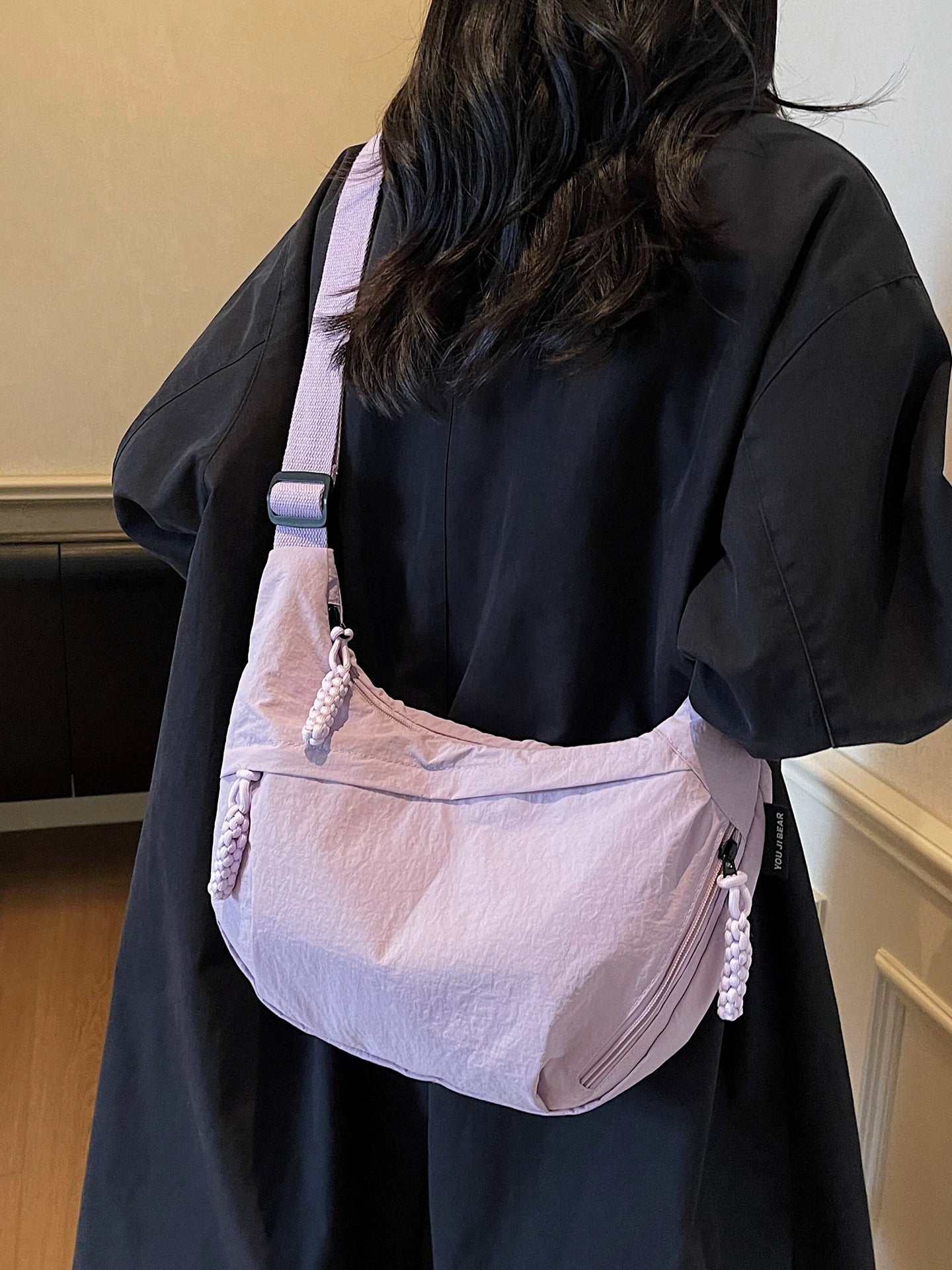 4537 nylon crossbody bag
