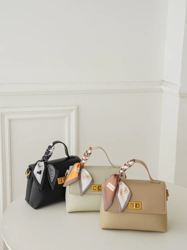 4357 classic women handbag