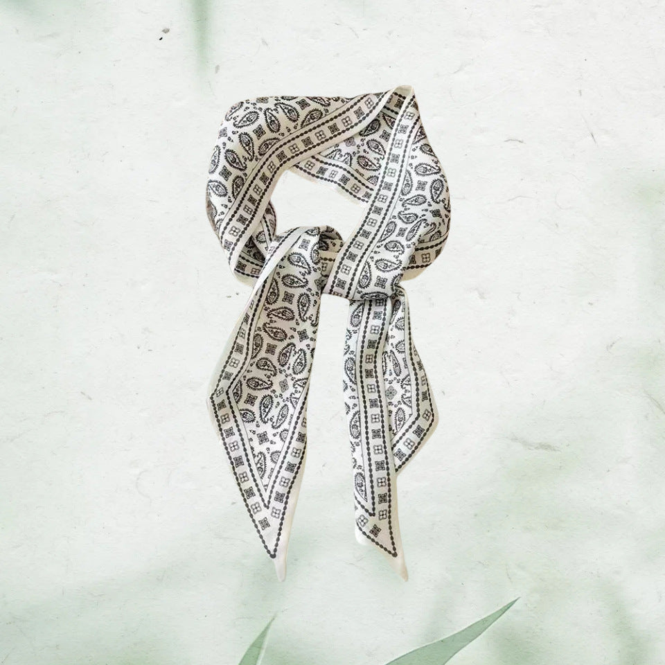 3192Woman silk scarf
